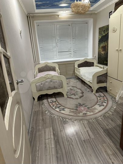 3-к. квартира, 65 м², 3/5 эт.