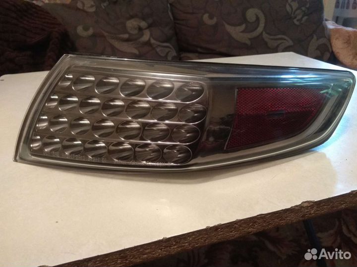 Задний фонарь правый infiniti fx 35