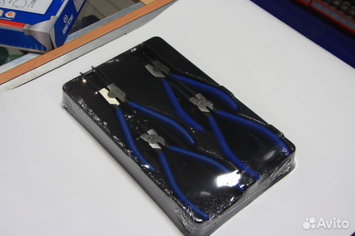 Съемники стопорных колец