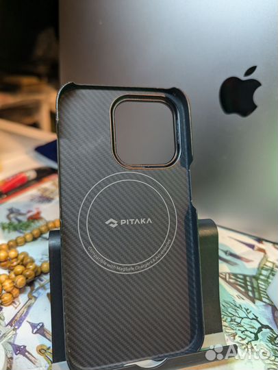 iPhone 14 pro pitaka чехол