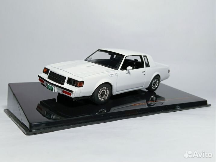 Модель 1/43 Buick Grand National 1987, IXO