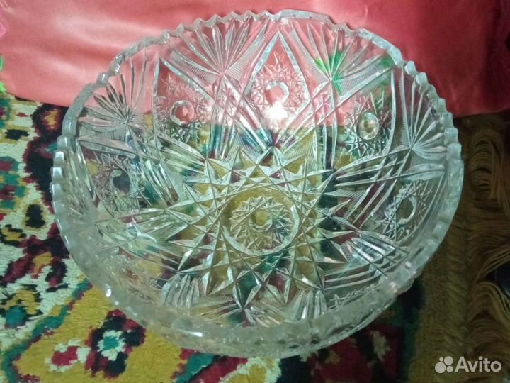 Хрустальная ваза для фруктов