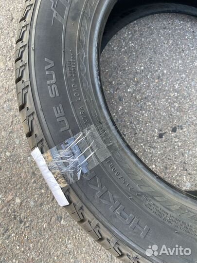 Nokian Tyres Hakka Blue SUV 215/60 R17