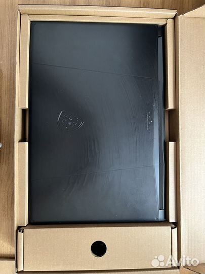 Ноутбук MSI Katana GF76