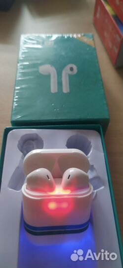 Беспроводные наушники новые