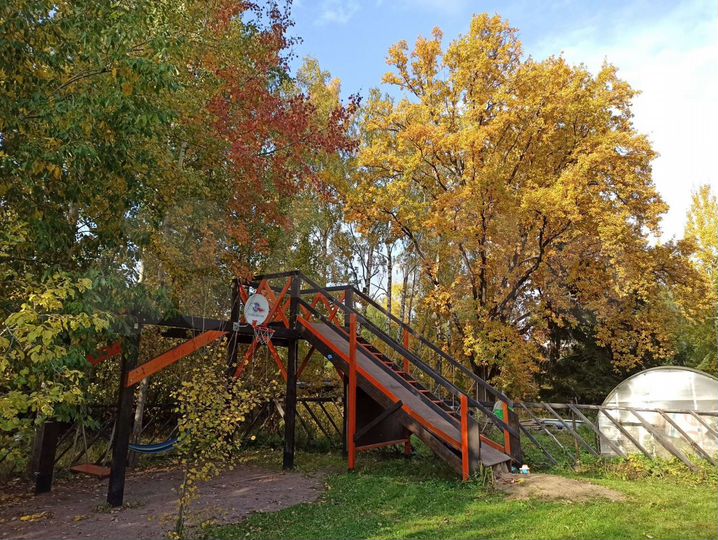 Коттедж 140 м² на участке 10 сот.