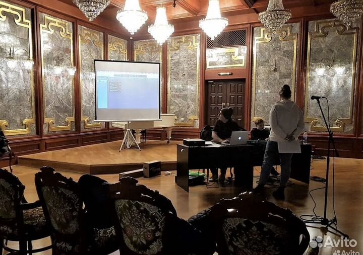 Аренда проектора и экрана