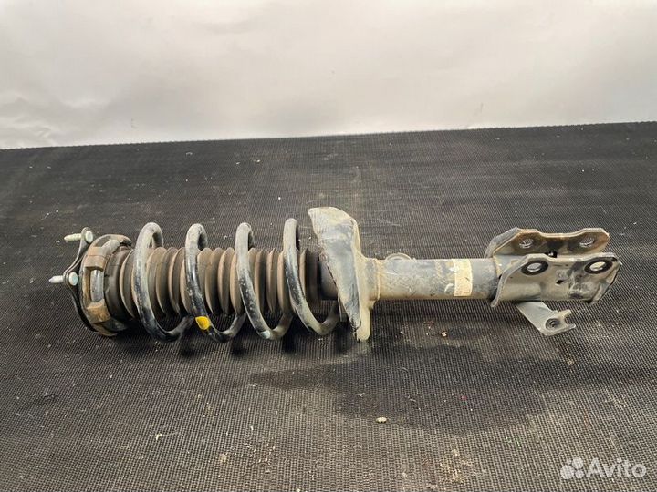 Амортизатор передний левый Honda Cr-V 4 2011-2018