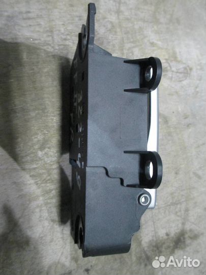 Ручка двери внутренняя правая от Ford Focus II 20