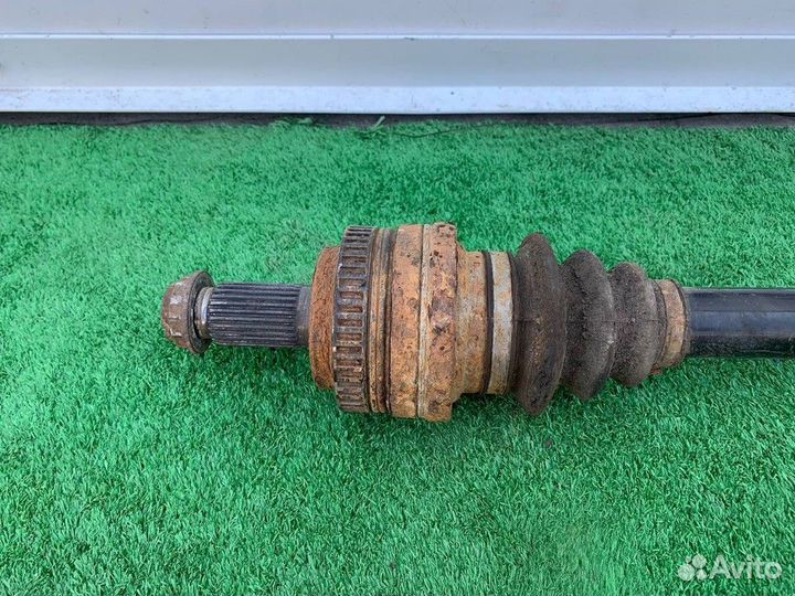 Полуось (привод) задняя правая R BMW 3