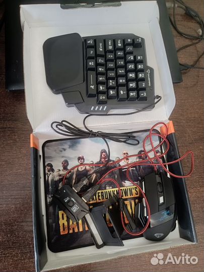 Игровая клавиатура и мышь для телефона