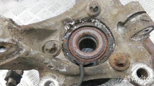 Ступица передняя правая opel vectra C (XML22N901)