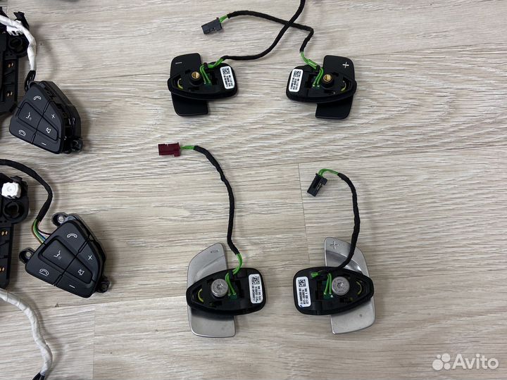 Кнопки плата руль Mercedes разные