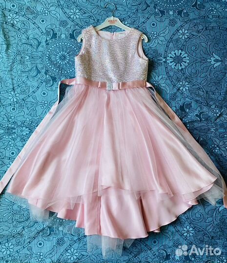 Платье праздничное для девочки