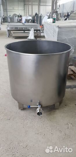 Ёмкость,резервуар из нержавеющей стали 1000 литров