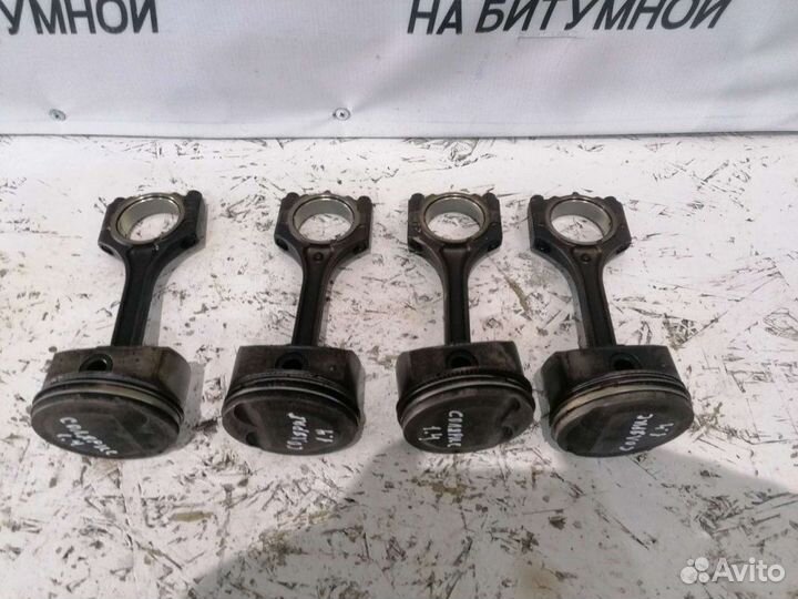 Поршень с шатуном Kia Rio 3