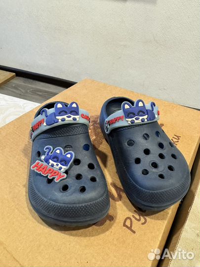 Кроксы, шлепки