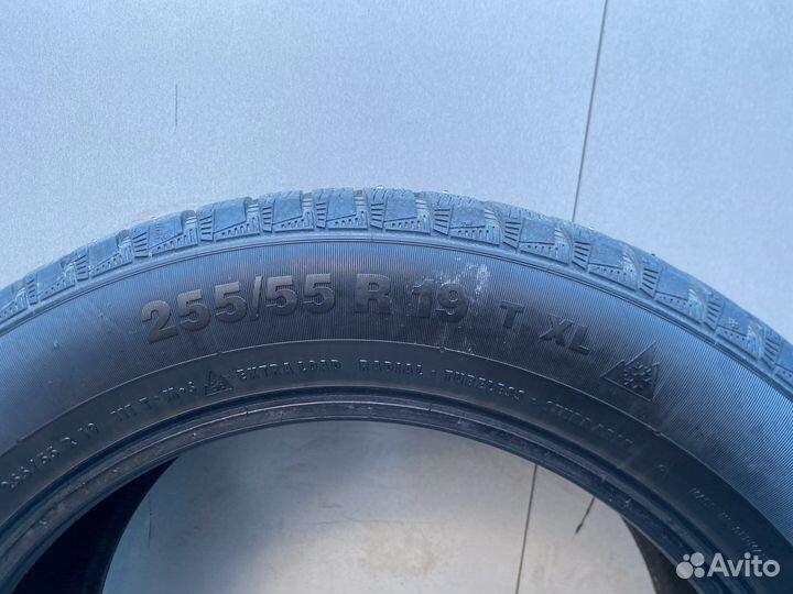 Continental ContiIceContact 4x4 255/55 R19