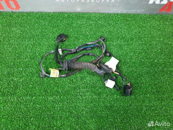 Проводка двери задняя правая Kia Picanto 2 1.0