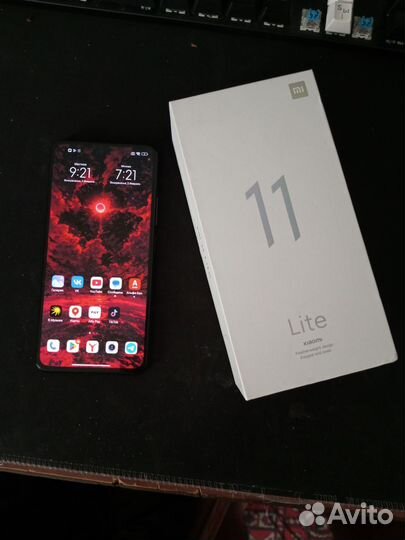 Xiaomi Mi 11 Lite, 8/128 ГБ