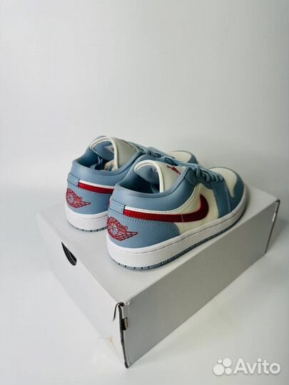 Кроссовки Nike Air Jordan 1 Low