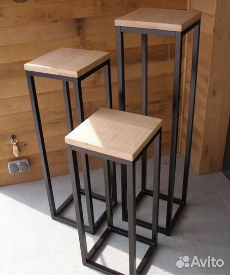 Подставка для цветов в стиле лофт