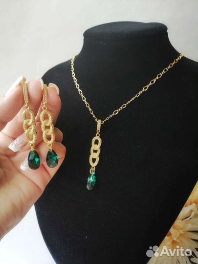 Swarovski серьги и колье