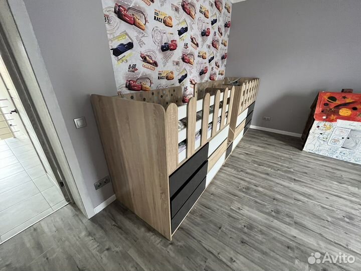 Детские кровати комплект