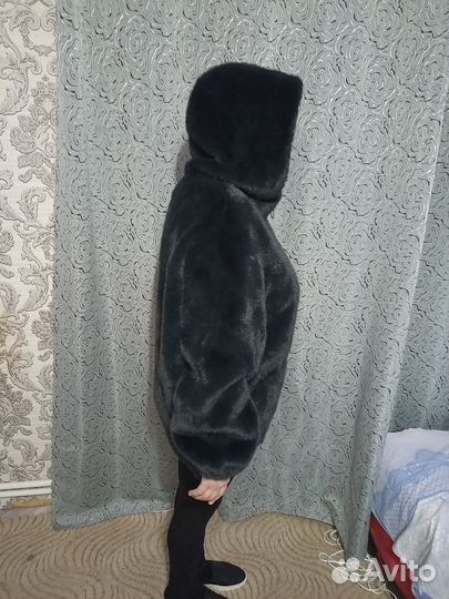 Искусственная шуба под норку короткая