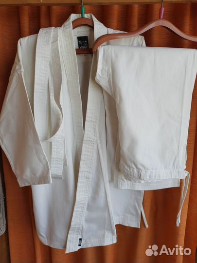 Кимоно для выступлений на кумитэ