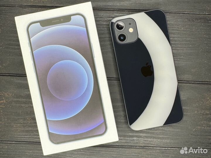 iPhone 12, 64 ГБ