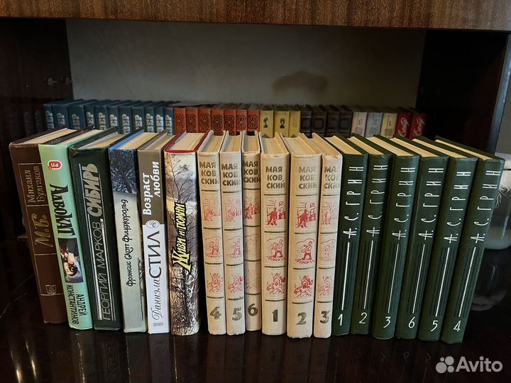 Книги, собрания сочинений, классика и др