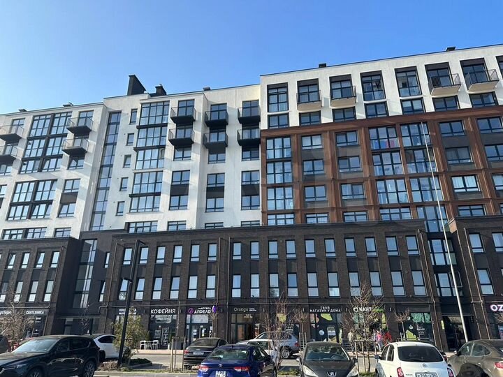 3-к. квартира, 82,2 м², 1/9 эт.