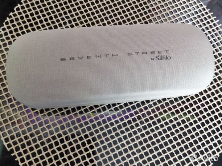 Футляр для очков