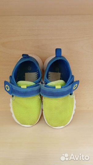 Кроссовки 23