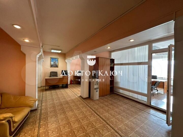 Продам офисное помещение, 171.7 м²