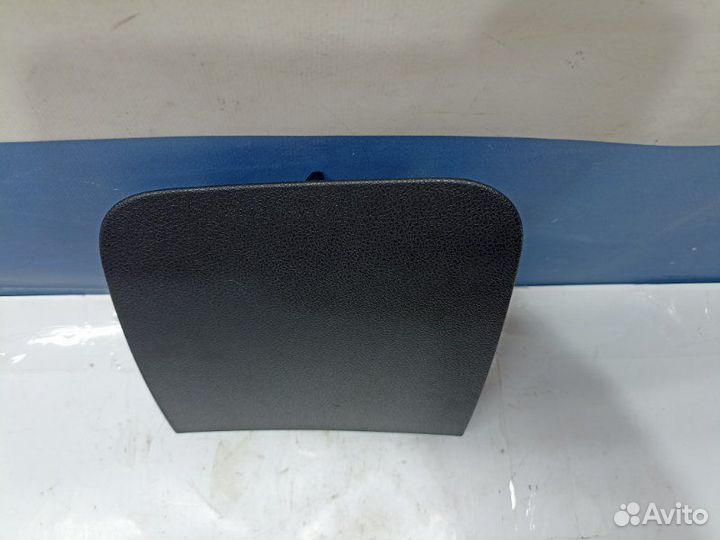 Крышка блока предохранителей Renault Kaptur RBA