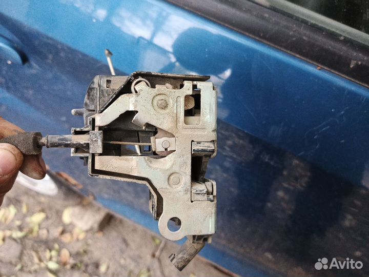 Замок двери Chery bonus a13