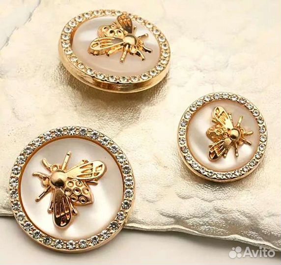 Пуговицы красивые разные