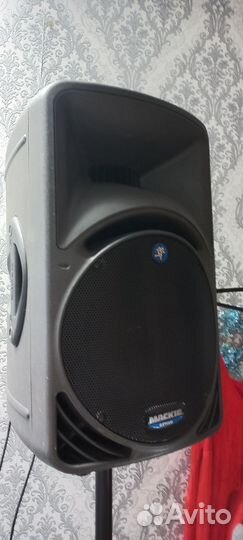 Услуги диджея и вокалиста для праздников