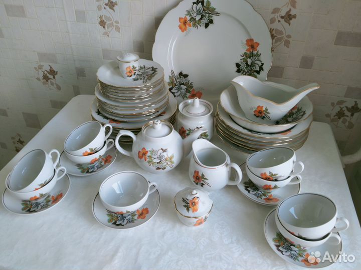 Набор столовой посуды