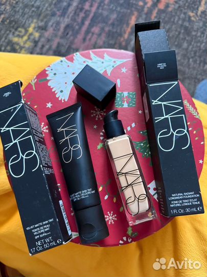 Тогальная основа Nars