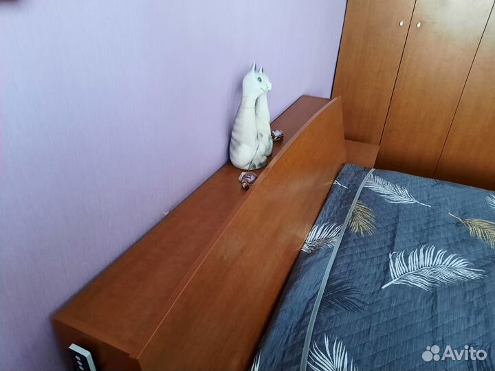 Спальный гарнитур бу