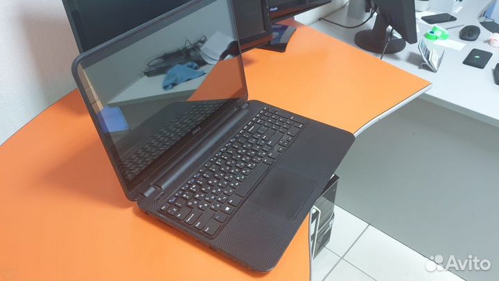 Ноутбук - Dell Inspiron 3521- 0TF