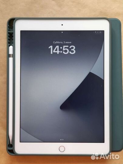 Apple iPad 9.7 Wi-Fi 32Gb 2018 (серый космос)