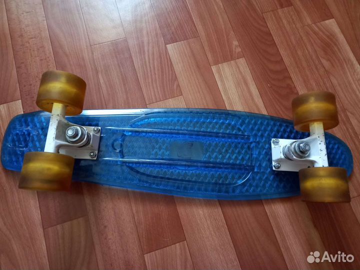 Скейтборд: мини-круизер Termit 22