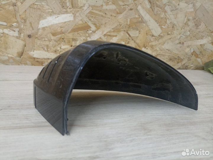 Корпус зеркала правый Audi A4 B9 2015-2019