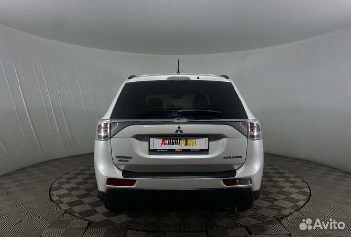 Mitsubishi Outlander 2.0 CVT, 2013, 212 702 км