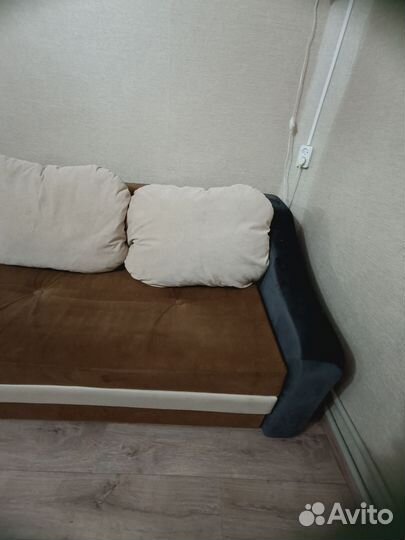 Диван прямой раскладной бу