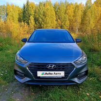 Hyundai Solaris 1.6 MT, 2019, битый, 71 000 км, с пробегом, цена 1 100 000 руб.